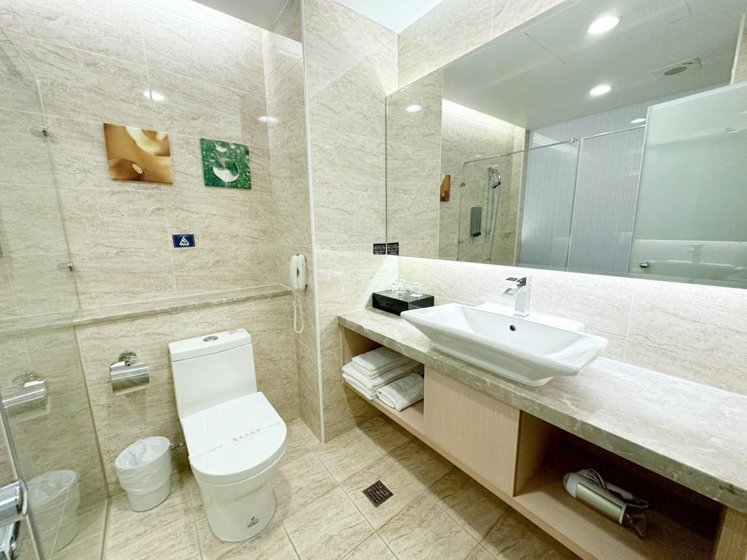 Tsun Huang Hotel Chiayi City Oda fotoğraf